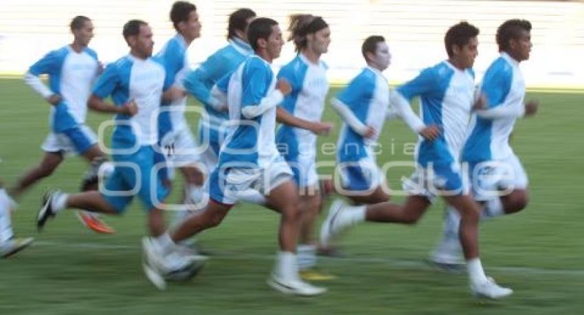 ENTRENAMIENTO DEL EQUIPO DE FUTBOL PUEBLA