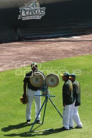 ENTRENAMIENTO PERICOS DE PUEBLA