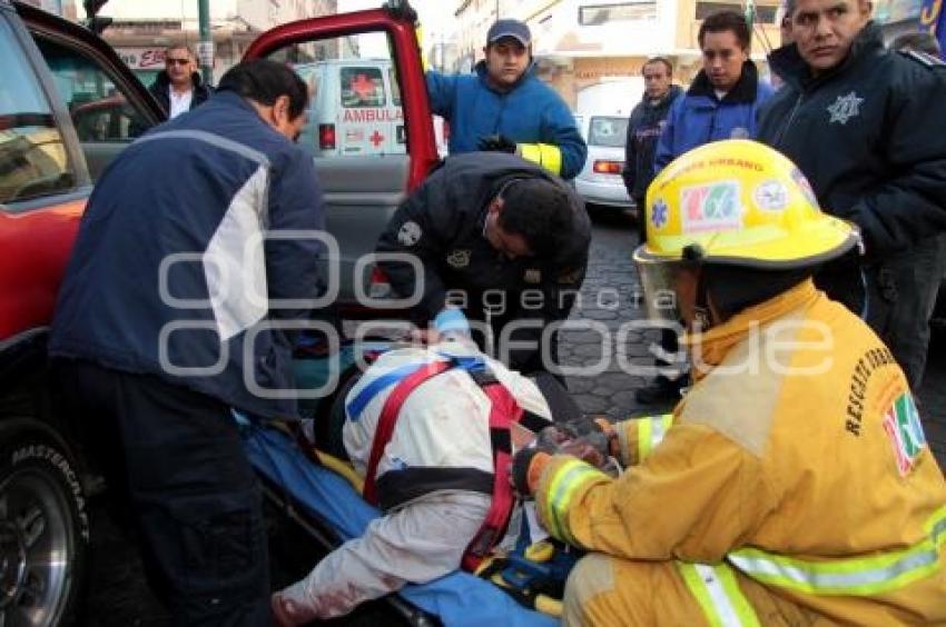 POLICIA MUNICIPAL ENCUENTRA A HOMBRE GOLPEADO EN EL INTERIOR DE SU CAMIONETA