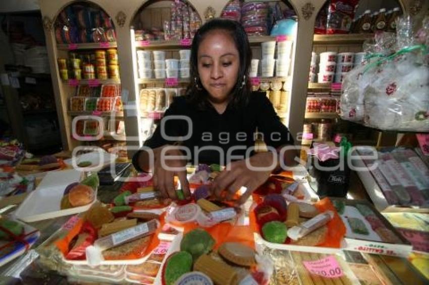 TURISMO . DULCES TÍPICOS