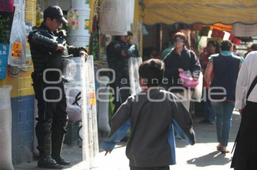 OPERATIVO DE SEGURIDAD CONTRA AMBULANTES