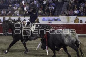 DIEGO VENTURA REJONEADOR. EL RELICARIO