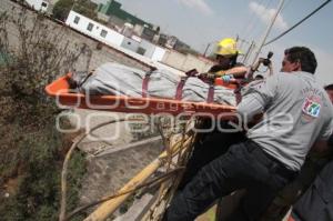 ENCUENTRAN  CUERPO SIN VIDA EN EL FONDO DE UNA BARRANCA