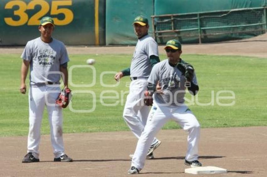 ENTRENAMIENTO PERICOS DE PUEBLA