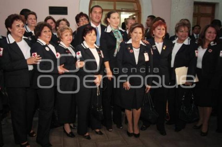 MARTHA ERICKA ALONSO - PRESIDENTA HONORARIA DE LA CRUZ ROJA EN PUEBLA