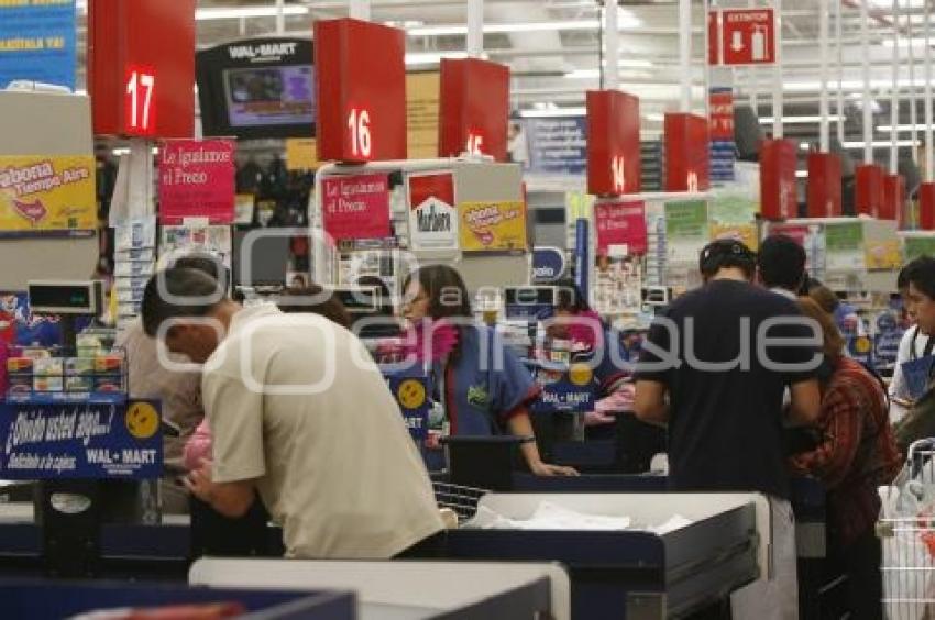 ECONOMÍA . SUPERMERCADO