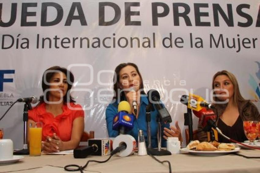 DIF ESTATAL. DÍA DE LA MUJER