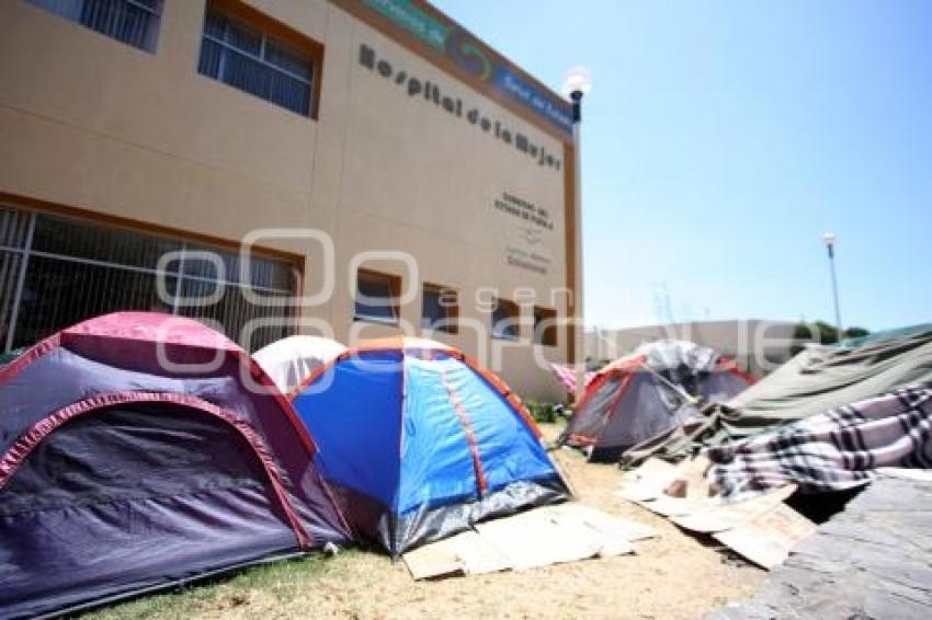 CAMPAMENTO FAMILIARES DE INTERNOS HOPITAL DE LA MUJER