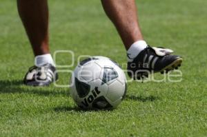 FUTBOL . TORNEO CLAUSURA