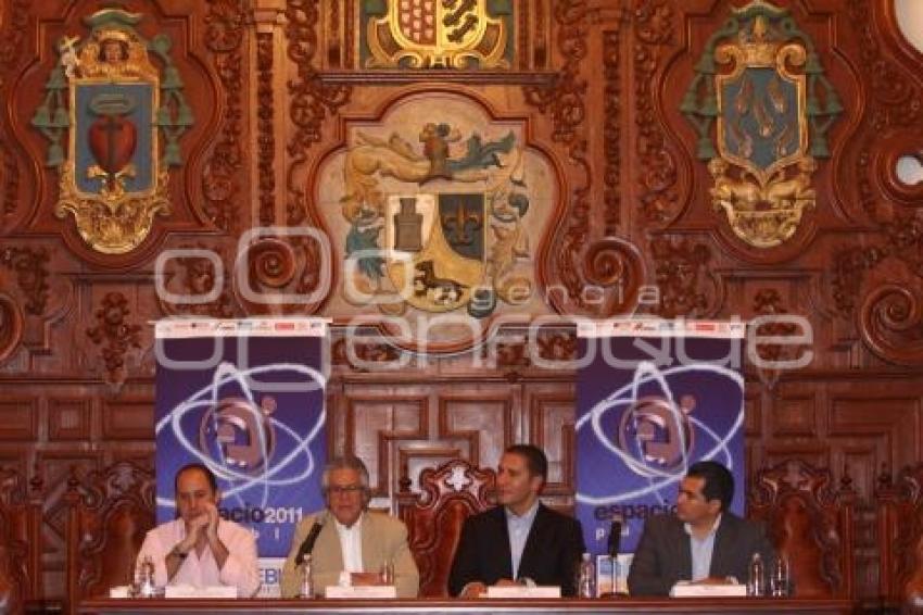 PUEBLA SEDE DE ESPACIO 2011. RAFAEL MORENO VALLE