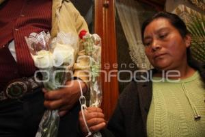 PROTESTAN EN CONGRESO MUJERES DE TETELA