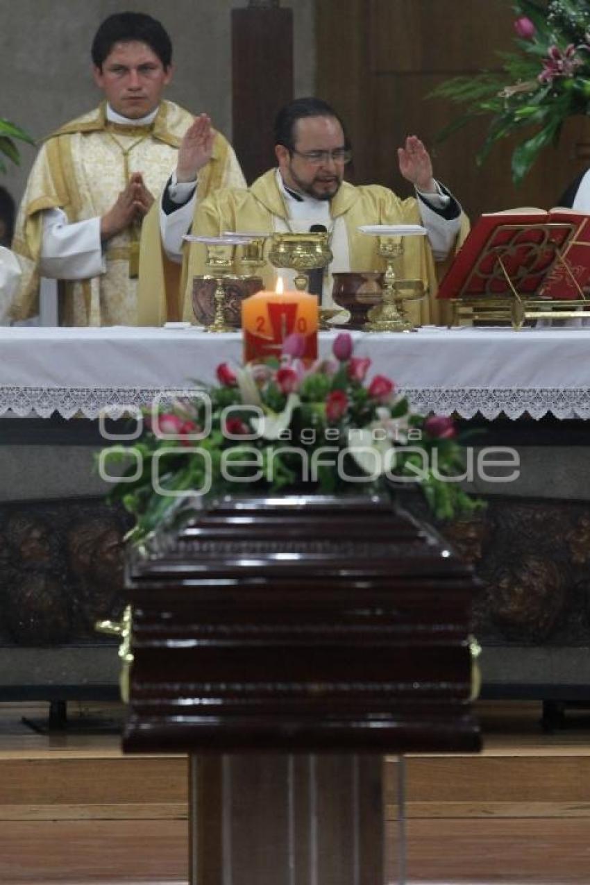 MISA DE CUERPO PRESENTE. GUADALUPE RUGARCÍA