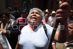 MARCHAN ANTORCHISTAS  A FAVOR DE  CAÑEROS DE CALIPAN