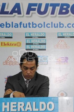 PRESENTAN A HUGO FERNÁNDEZ. PUEBLA FC