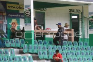 BEISBOL . TRABAJOS EN ESTADIO