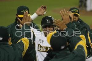 BEISBOL . PERICOS VS SULTANES