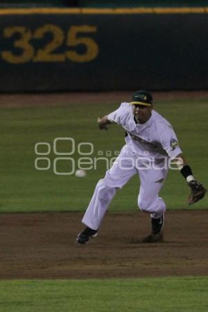 BEISBOL . PERICOS VS SULTANES