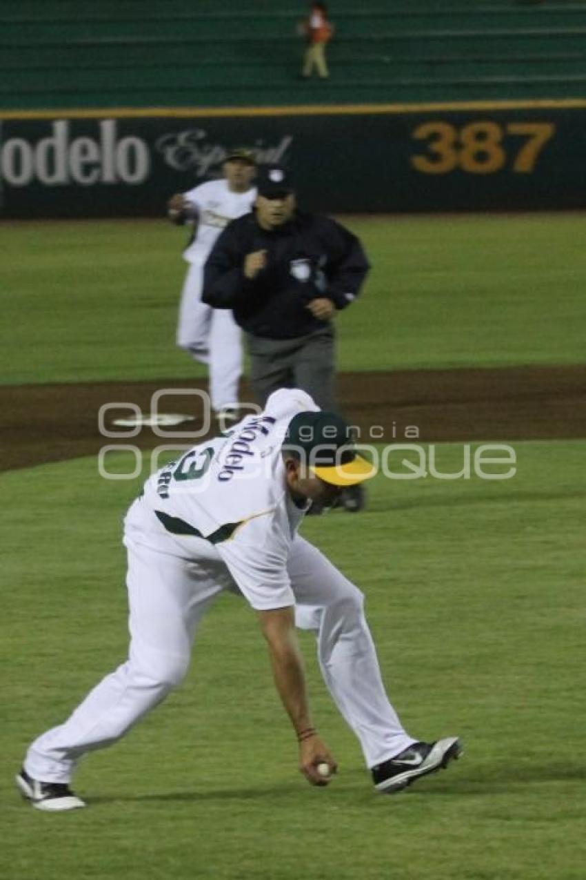 PERICOS VS OLMECAS. BEISBOL