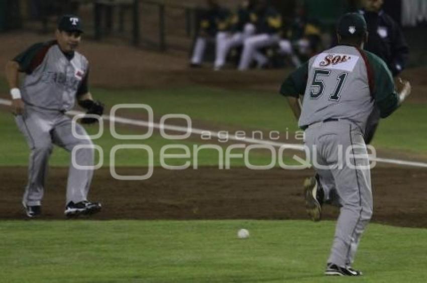 PERICOS VS OLMECAS. BEISBOL