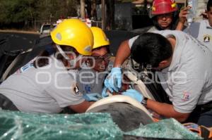 PRENSADO EN EL BOULEVARD CADETE VICENTE SUAREZ