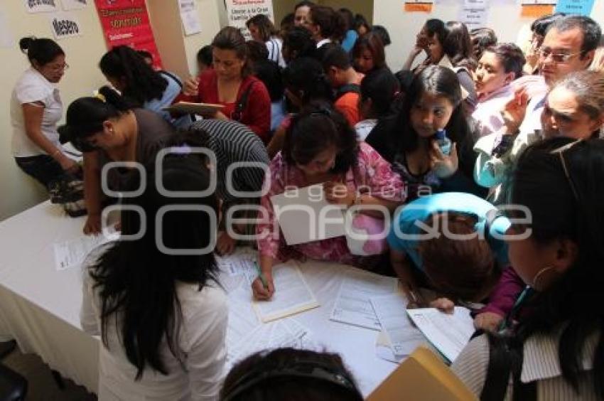 FERIA DEL EMPLEO PARA LA MUJER