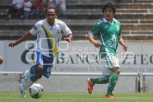 FUTBOL . LOBOS VS LEONES