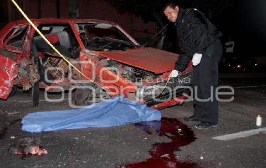 CHOQUE EN LA 11 SUR Y 55 PONIENTE EJA HOMBRE MUERTO