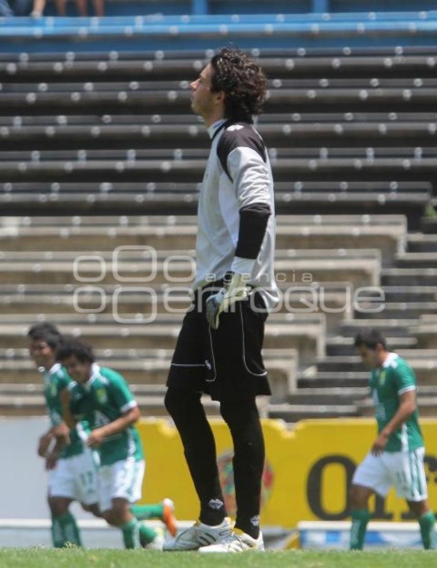 FUTBOL . LOBOS VS LEONES