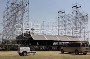 PREPARATIVOS CONCIERTO LUIS MIGUEL