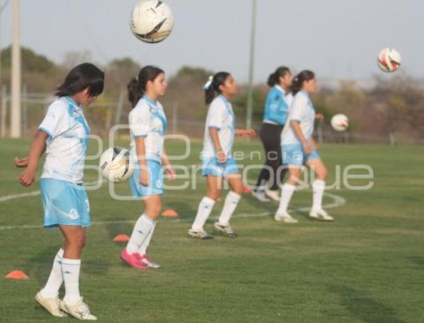 FUTBOL FEMENIL . LEONARDO CUELLAR