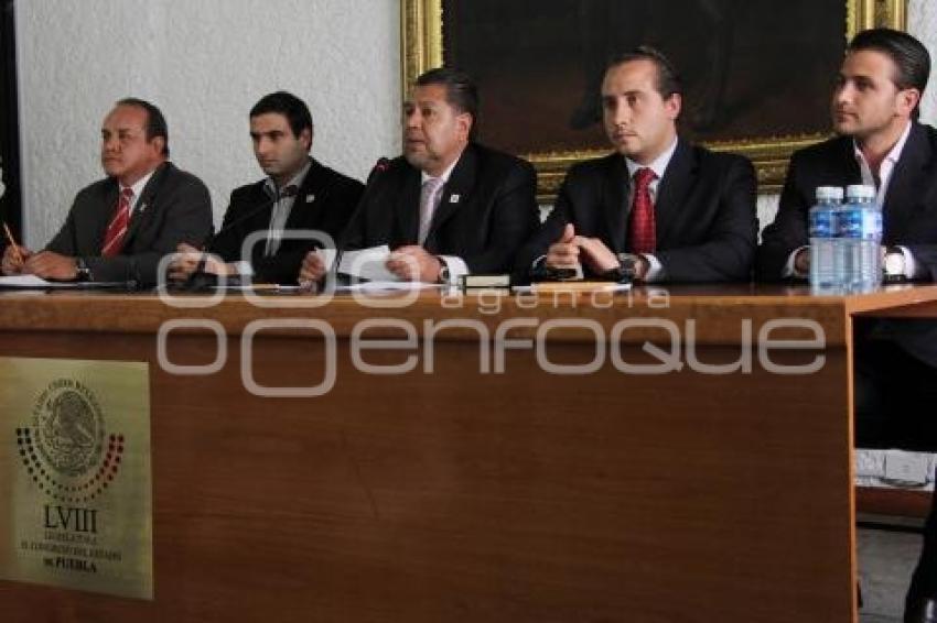 PRESENTAN FOROS CIUDADANOS