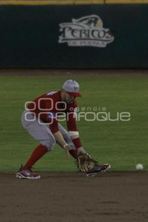 PERICOS VS ÁGUILAS. BEISBOL