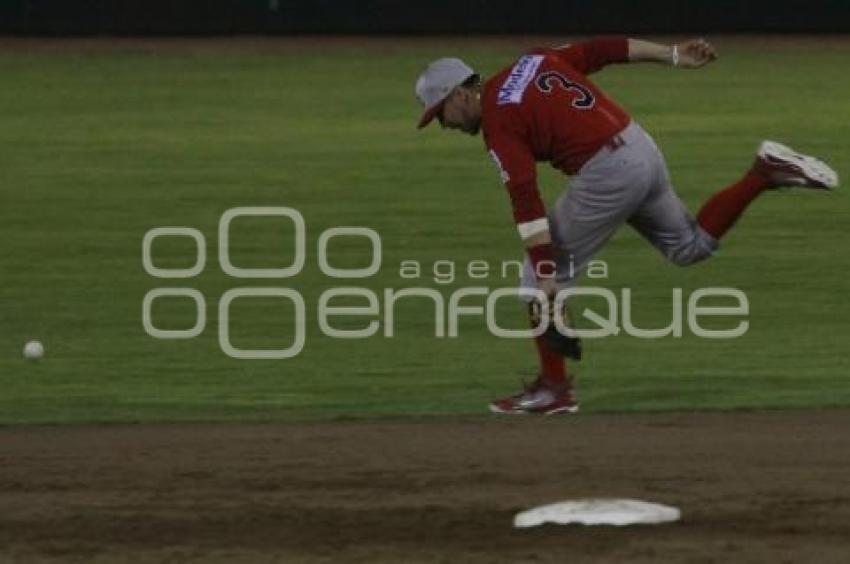 PERICOS VS ÁGUILAS. BEISBOL
