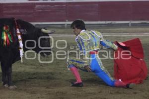 ARTURO MACIAS. EL CEJAS. TOROS