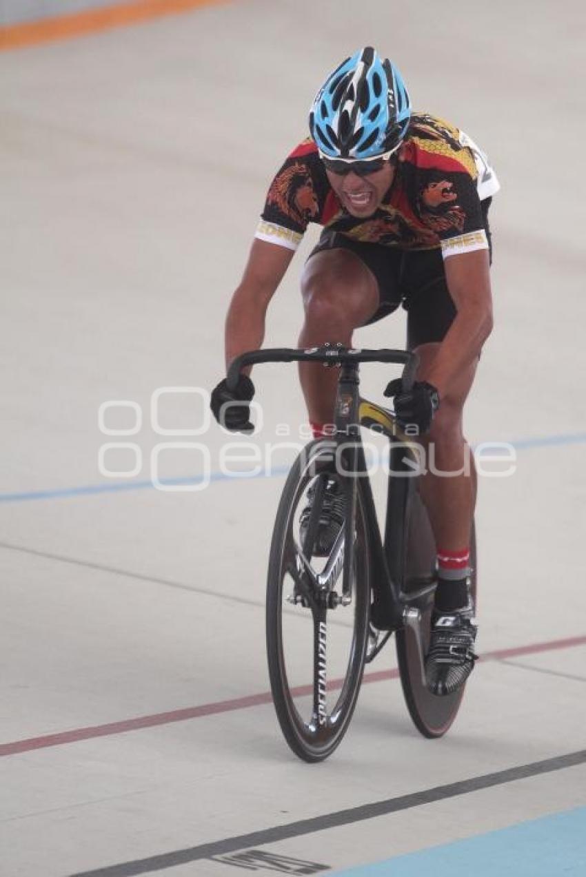 CICLISMO . VELÓDROMO . COPA FEDERACIÓN