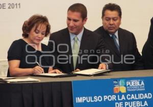 FIRMA CONVENIO SNTE - GOBIERNO DE PUEBLA ,