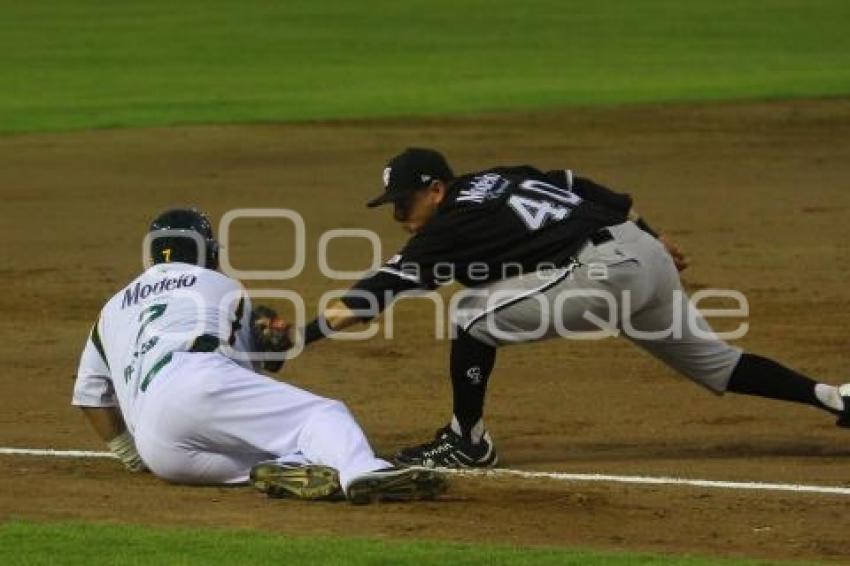 PERICOS VS GUERREROS DE OAXACA. BÉISBOL