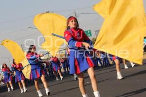 REVISTA GENERAL PARA DESFILE