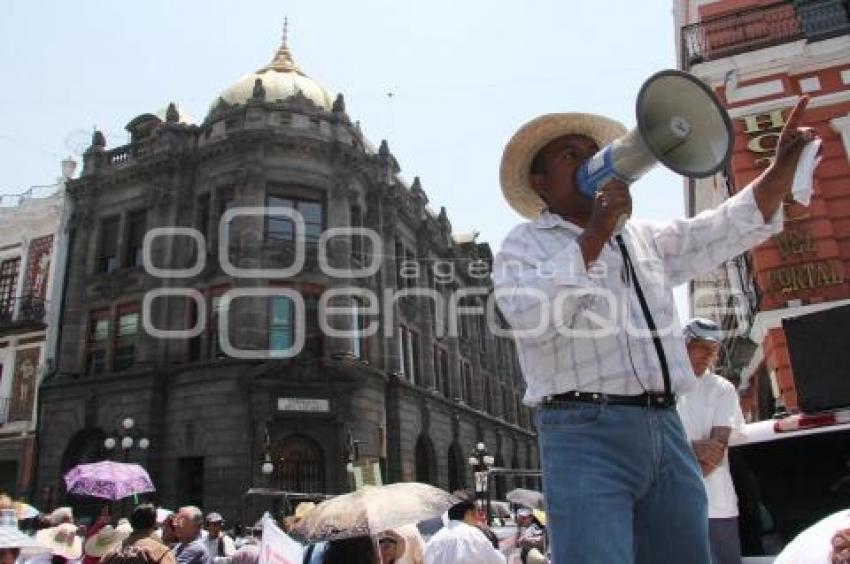 MANIFESTACIÓN DEFRAUDADOS