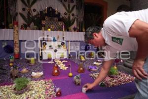 INAUGURAN EL ALTAR DE DOLORES EN CASA DE CULTURA