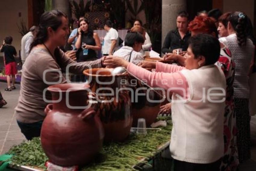 INAUGURAN EL ALTAR DE DOLORES EN CASA DE CULTURA