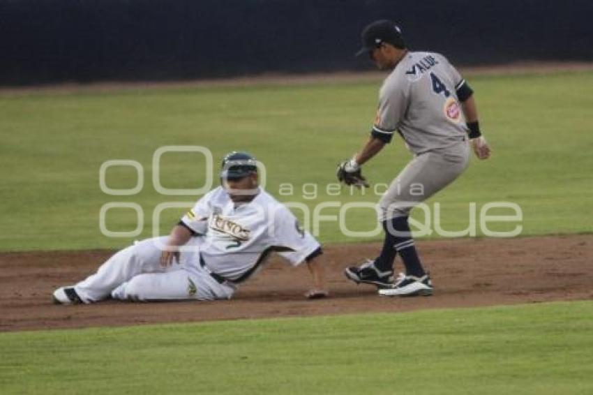 PERICOS VS MONTERREY. BÉISBOL