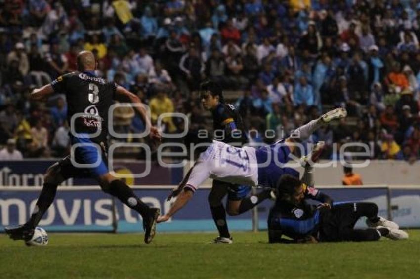 FÚTBOL . PUEBLA FC VS CRUZ AZUL