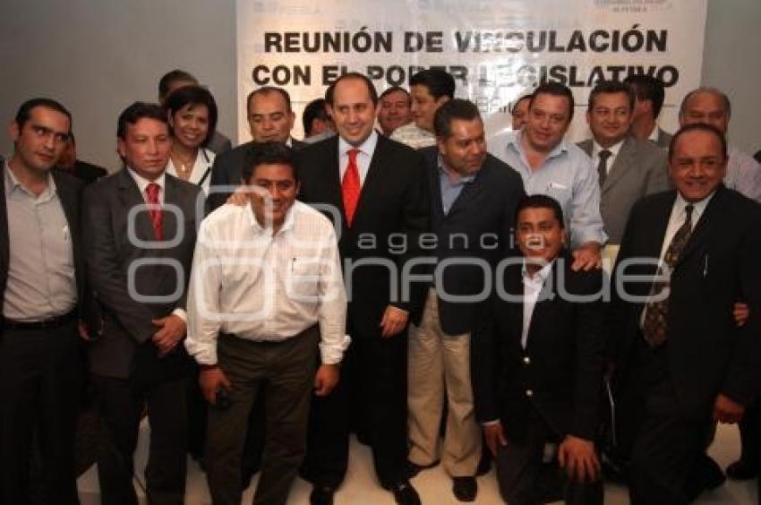 REUNION DE VINCULACION CON EL PODER LEGISLATIVO