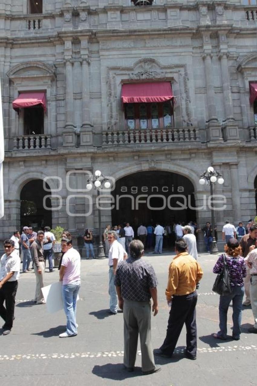 MANIFESTACIÓN . JUNTAS AUXILIARES