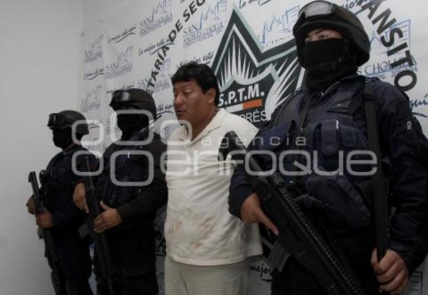 DETIENEN A ASALTANTE DE VEHÌCULOS EN FEDERAL ATLIXCO