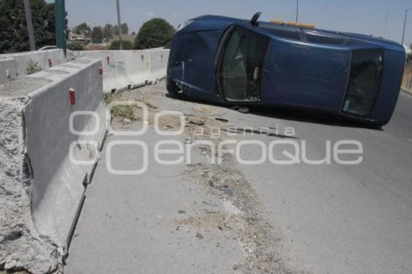 VOLCADURA EN PERIFERICO-FEDERAL ATLIXCO