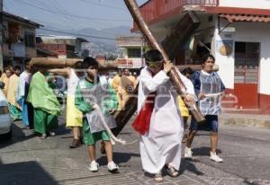 SEMANA SANTA . VÍA CRUCIS