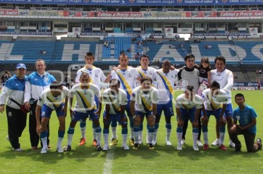 LOBOS VS ROJINEGROS . FÚTBOL