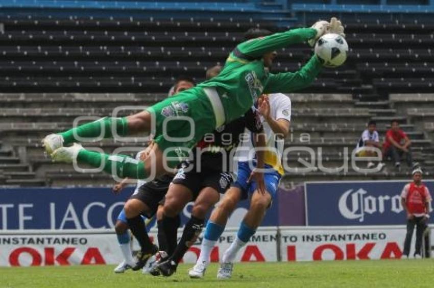 LOBOS VS ROJINEGROS . FÚTBOL